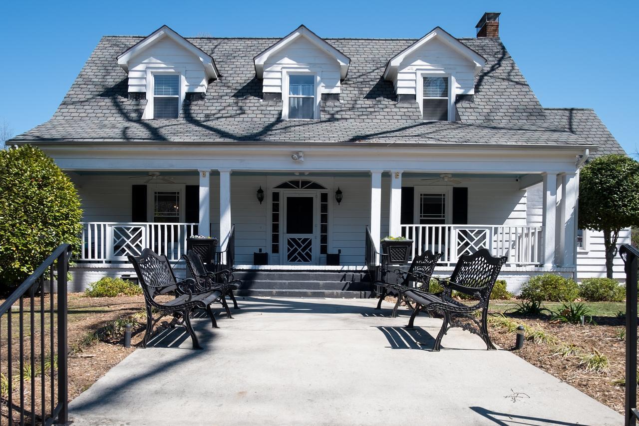 Swamp Rabbit Inn Travelers Rest Exterior foto